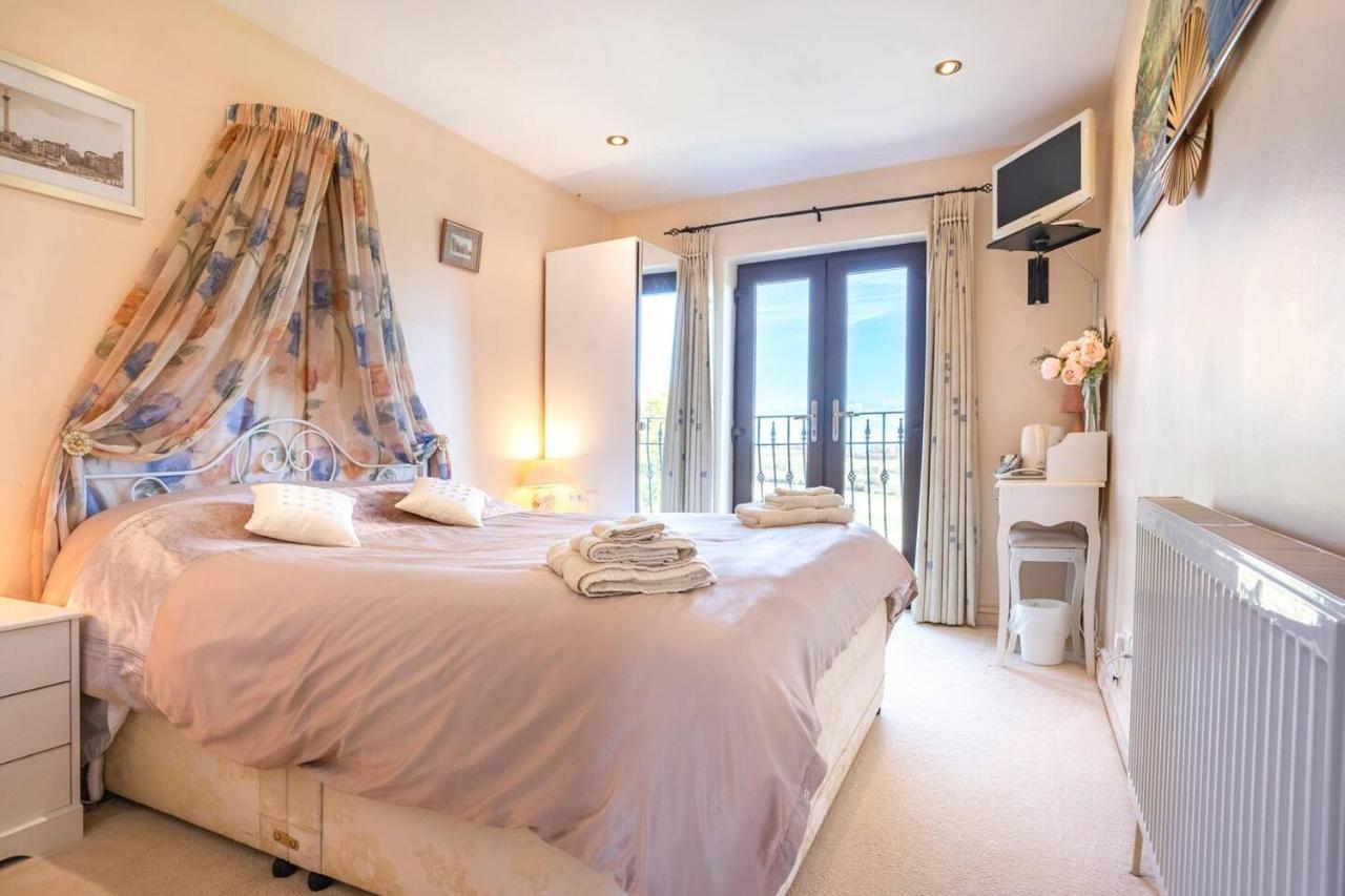 Willow Ridge - A Large Country House With 3 Rental Rooms Clutton Bagian luar foto